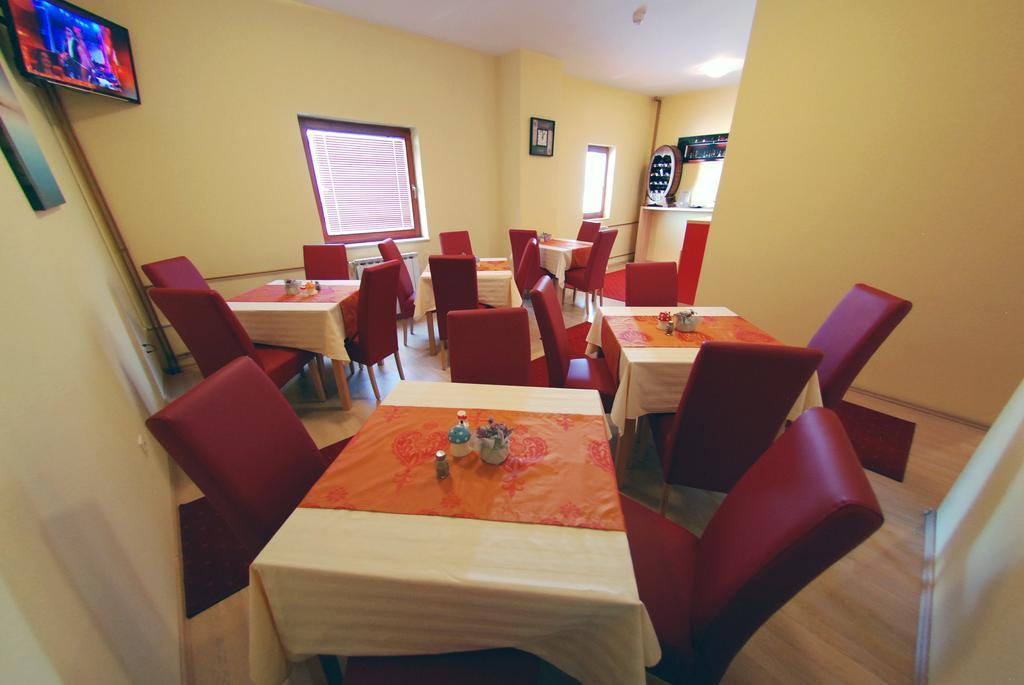 Hotel Arizona Sarajevo Lukavica Экстерьер фото